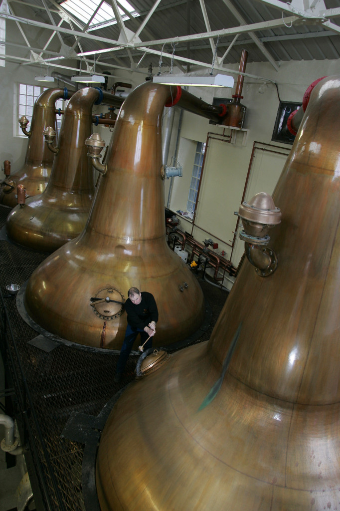 高原騎士釀酒廠內的蒸餾器
