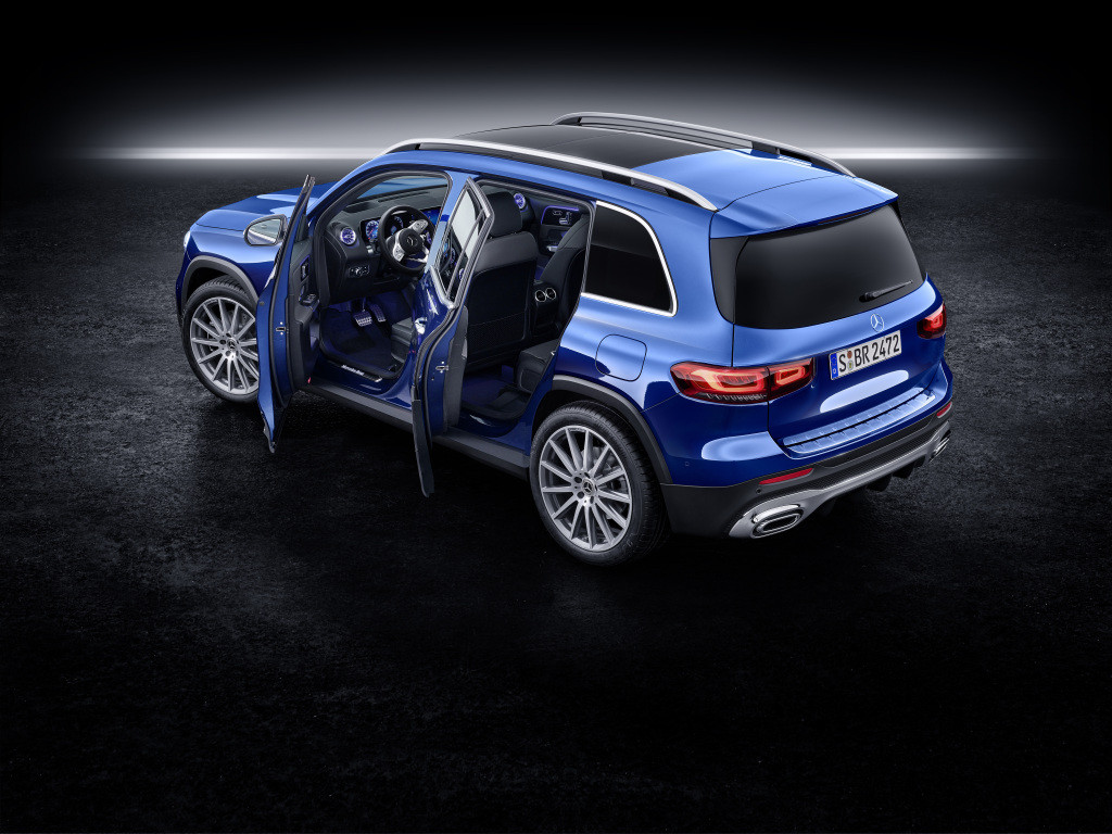 Mercedes-Benz GLB, galaxyblau  Mercedes-Benz GLB galaxy blue