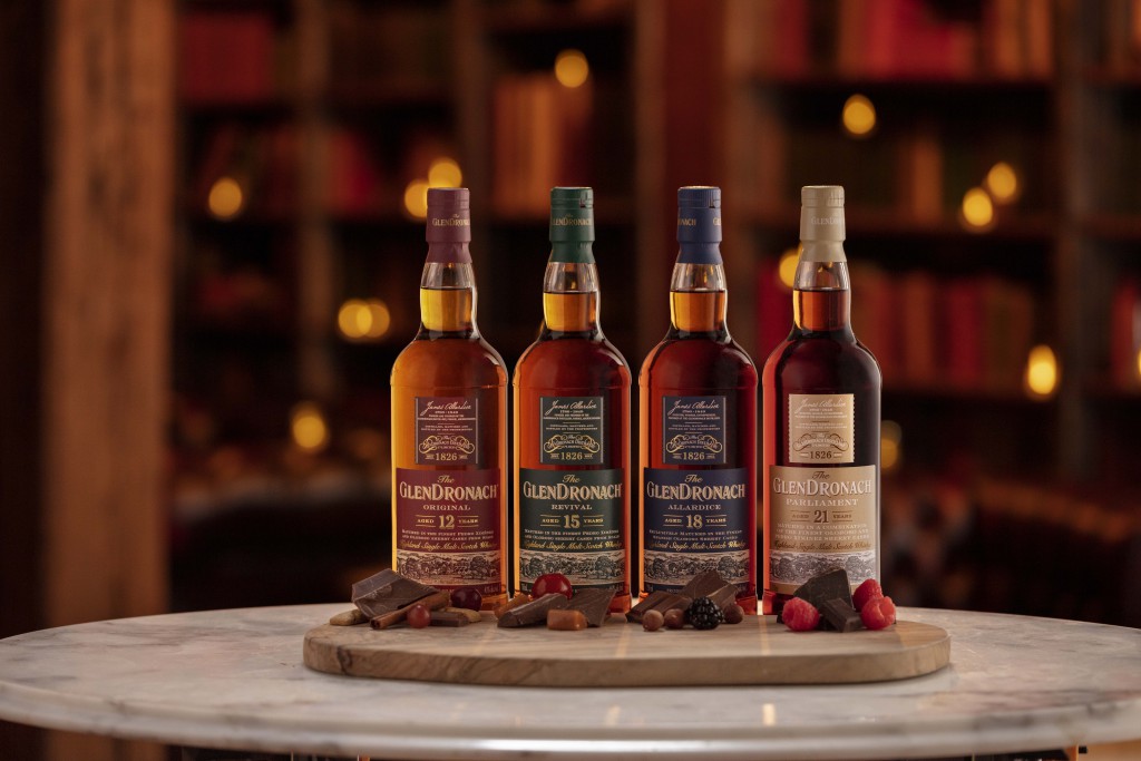 GlenDronach_Family_Choc_lowres.jpg