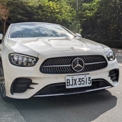 優雅從容的浪漫情懷 奢華舒適的宜人旅程  Mercedes-Benz E 300 Coupe 試車報告