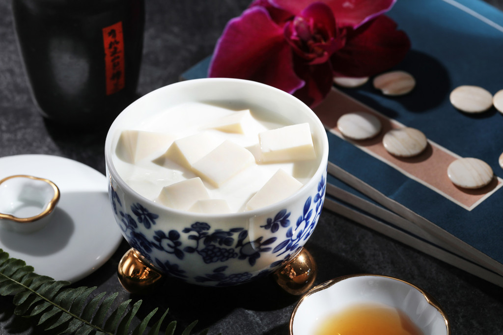 山海樓 杏仁豆腐