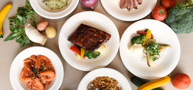 新板希爾頓  悅∙市集 Semi-Buffet全新型態  點主餐就送沙拉吧 只要360元起