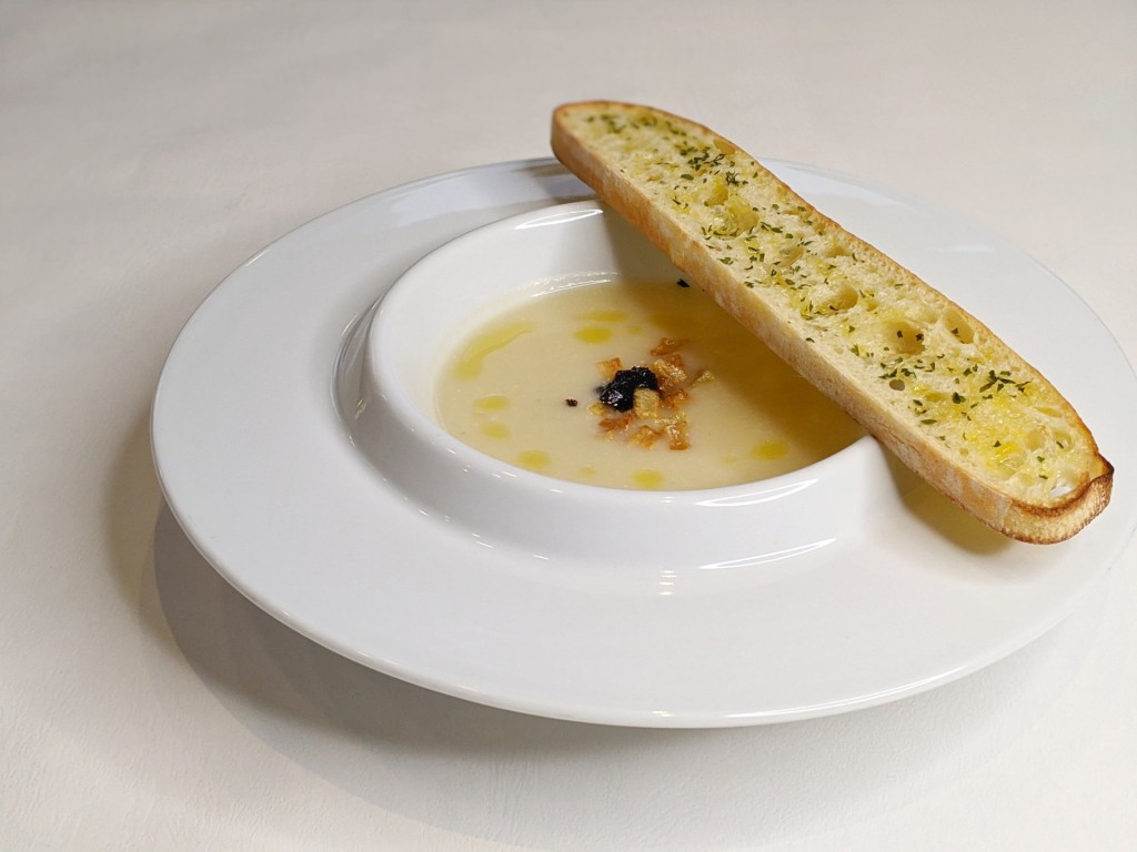松露白花椰菜濃湯