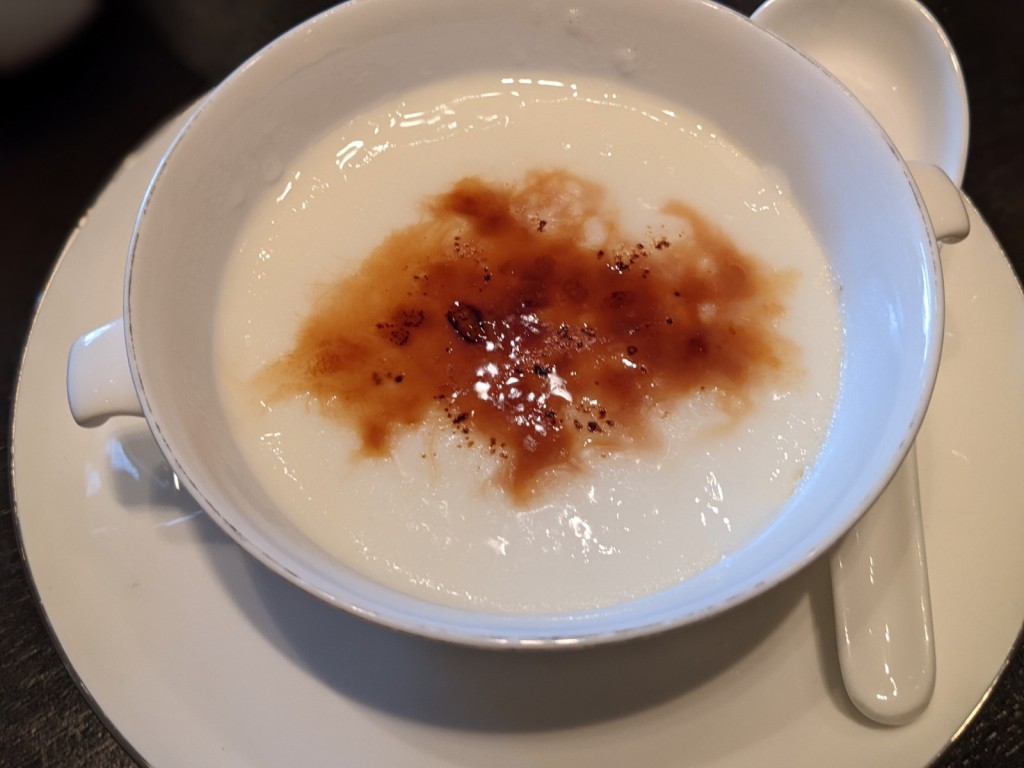 PXL_20210420_062629619。肖像
