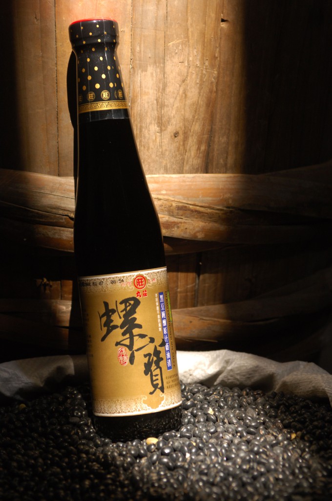 丸莊_黑豆螺寶蔭油清 420ml (2)