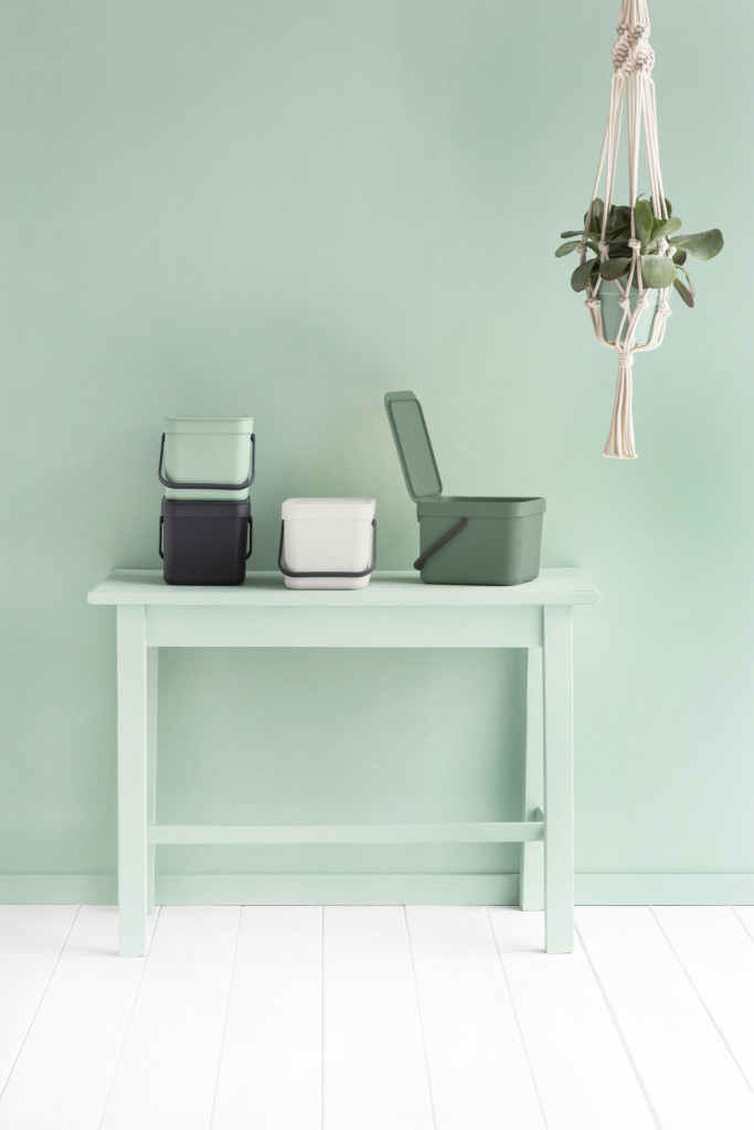 Sort _ Go Waste Bin, 6L - Jade Green - 8710755211768 Brabantia_300dpi_3840x5760px_6_NR-25758 (1)