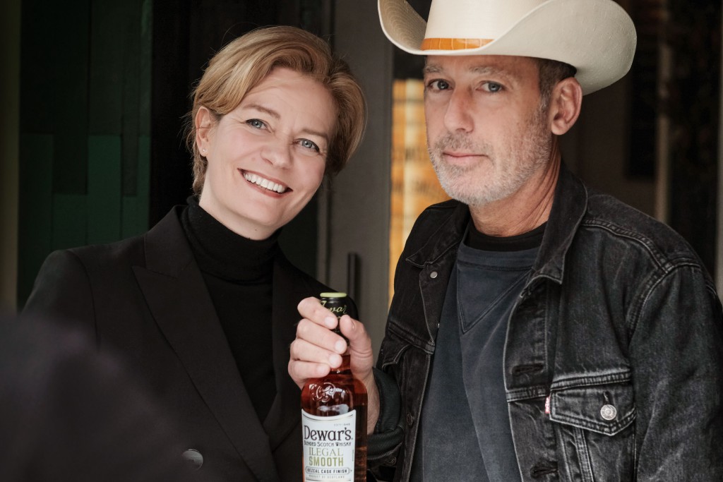 FY21_Dewar_s_IlegalSmooth_Stephanie Macleod and John Rexner