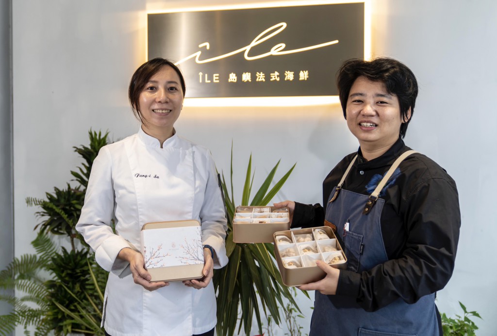 主廚2｜左-蘇芳儀 Chef Eva、右-林曉彤 Chef Lin